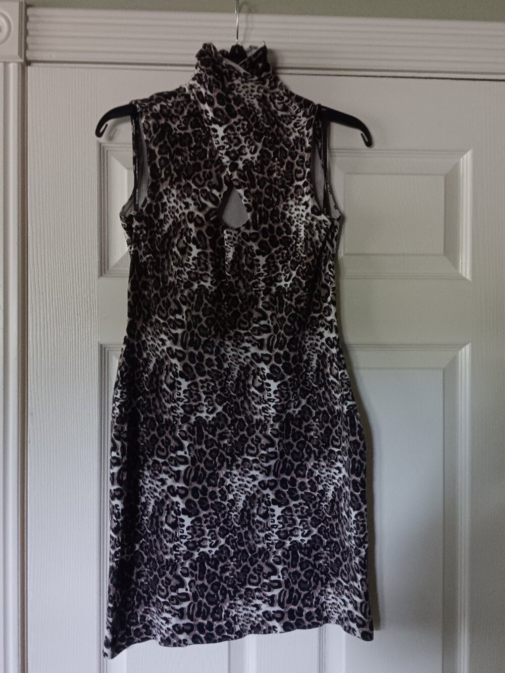 bebe animal print sleeveless silk blend dress L